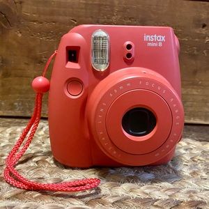 Fujifilm Instax Mini 8 Instant Film Print Polaroid Camera Coral